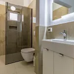 Lion 아파트